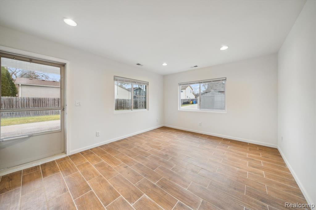4430 CHICAGO Road, Warren, MI 48092 — Photo 26