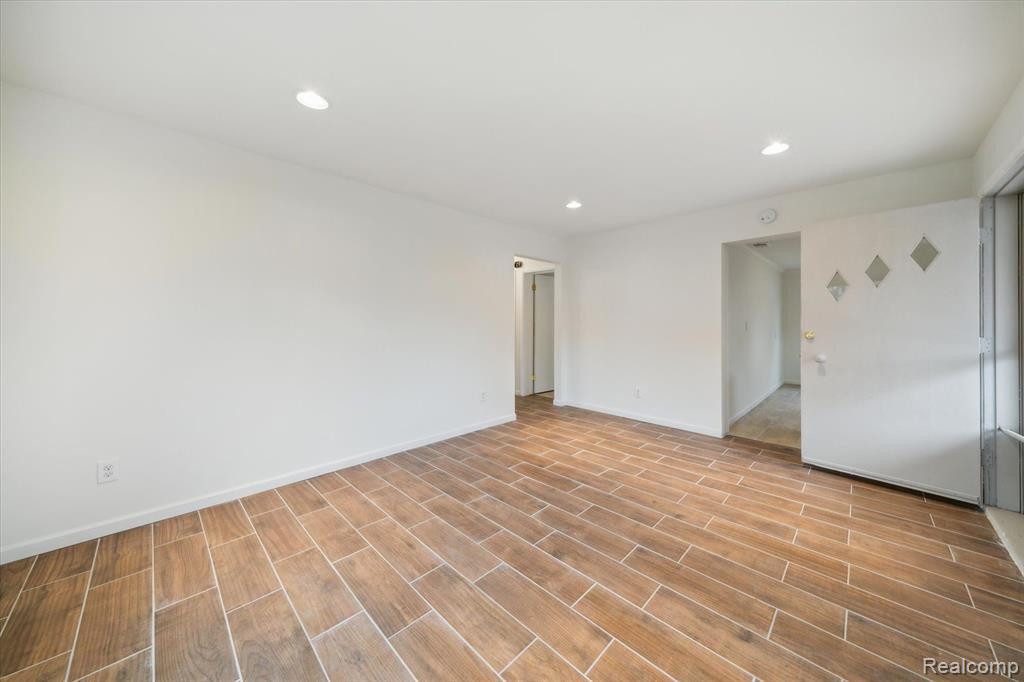 4430 CHICAGO Road, Warren, MI 48092 — Photo 27