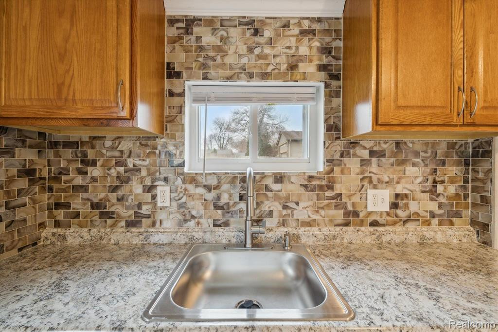 4430 CHICAGO Road, Warren, MI 48092 — Photo 29