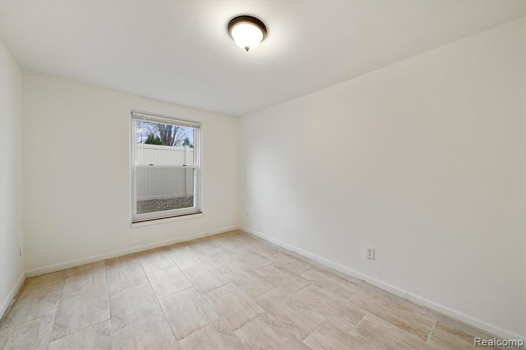 4430 CHICAGO Road, Warren, MI 48092 — Photo 30
