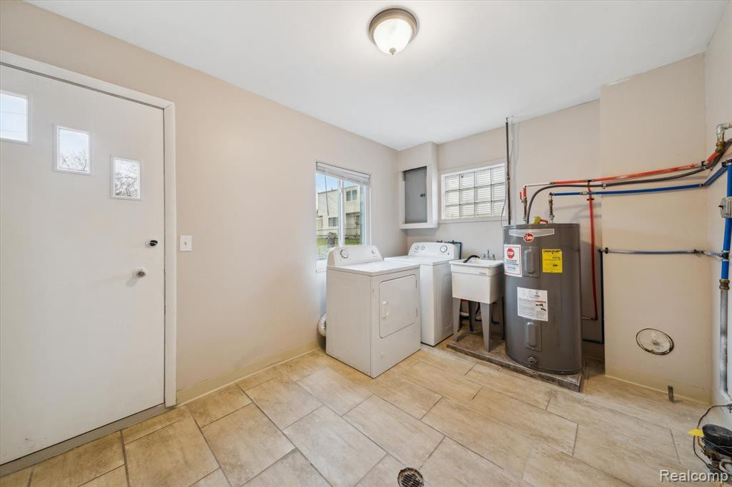 4430 CHICAGO Road, Warren, MI 48092 — Photo 35