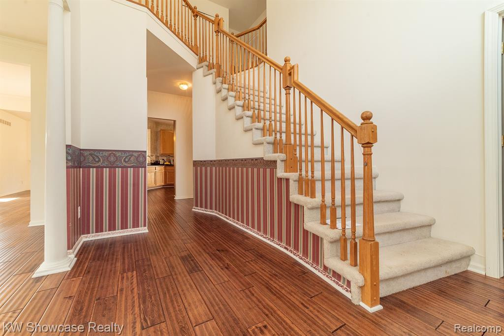 6486 KENNESAW Road, Canton, MI 48187 — Photo 11