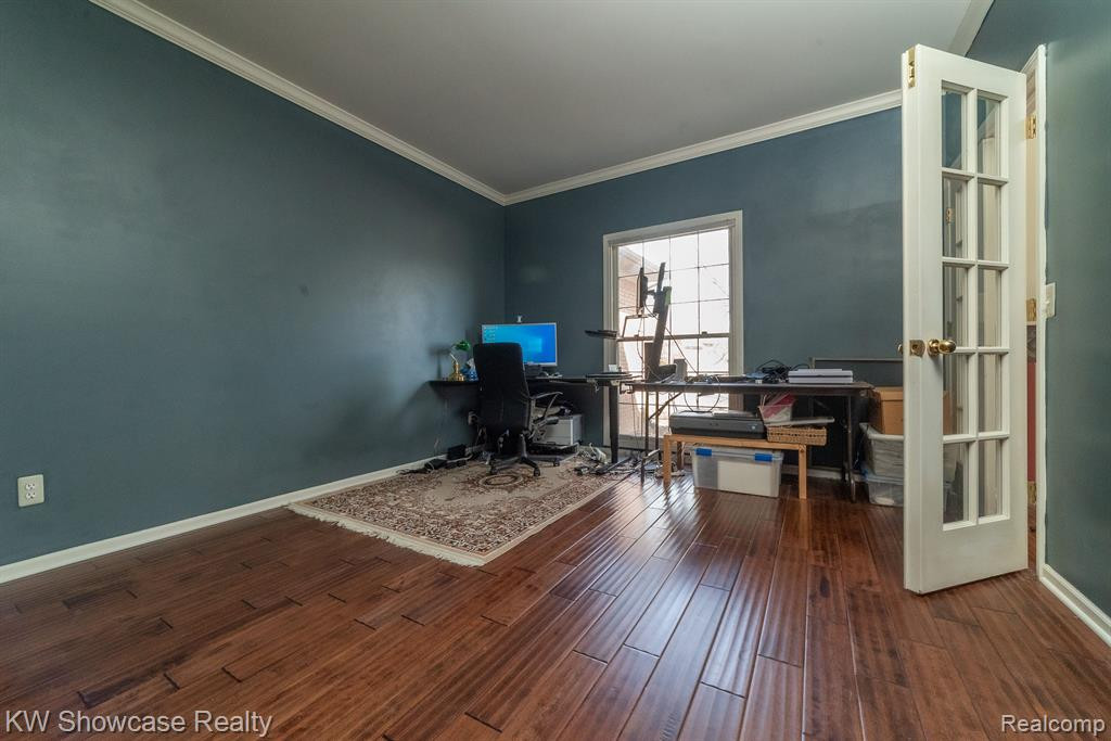 6486 KENNESAW Road, Canton, MI 48187 — Photo 25