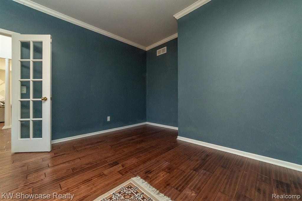 6486 KENNESAW Road, Canton, MI 48187 — Photo 26