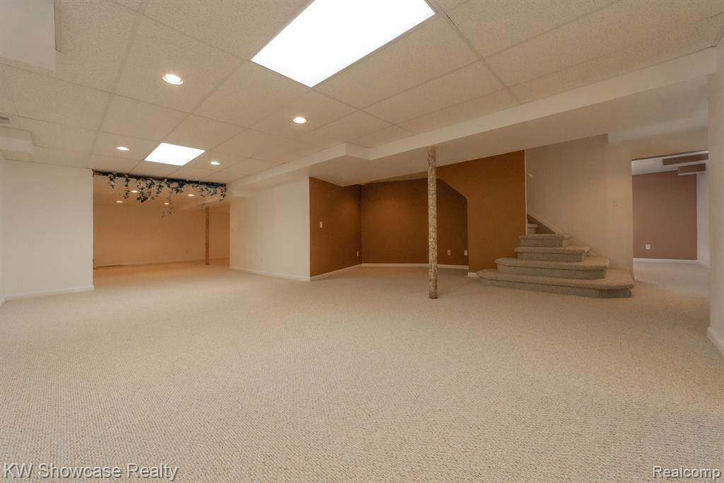6486 KENNESAW Road, Canton, MI 48187 — Photo 27