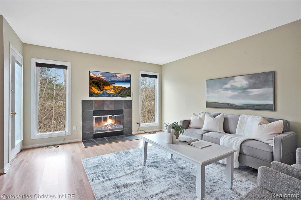 120 PONDS VIEW Drive, Ann Arbor, MI 48103 — Photo 4