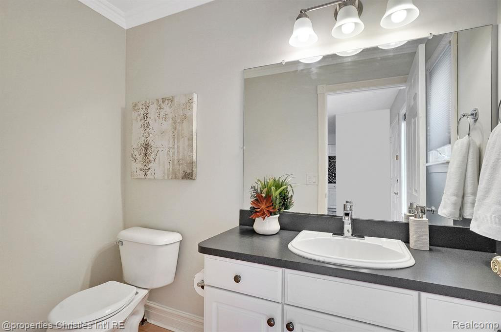 120 PONDS VIEW Drive, Ann Arbor, MI 48103 — Photo 6