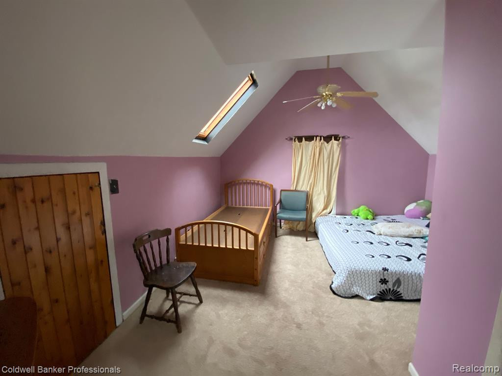 208 N WALKER Street, Capac, MI 48014 — Photo 9