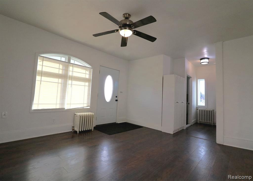 631 N Huron Street, Ypsilanti, MI 48197 — Photo 4