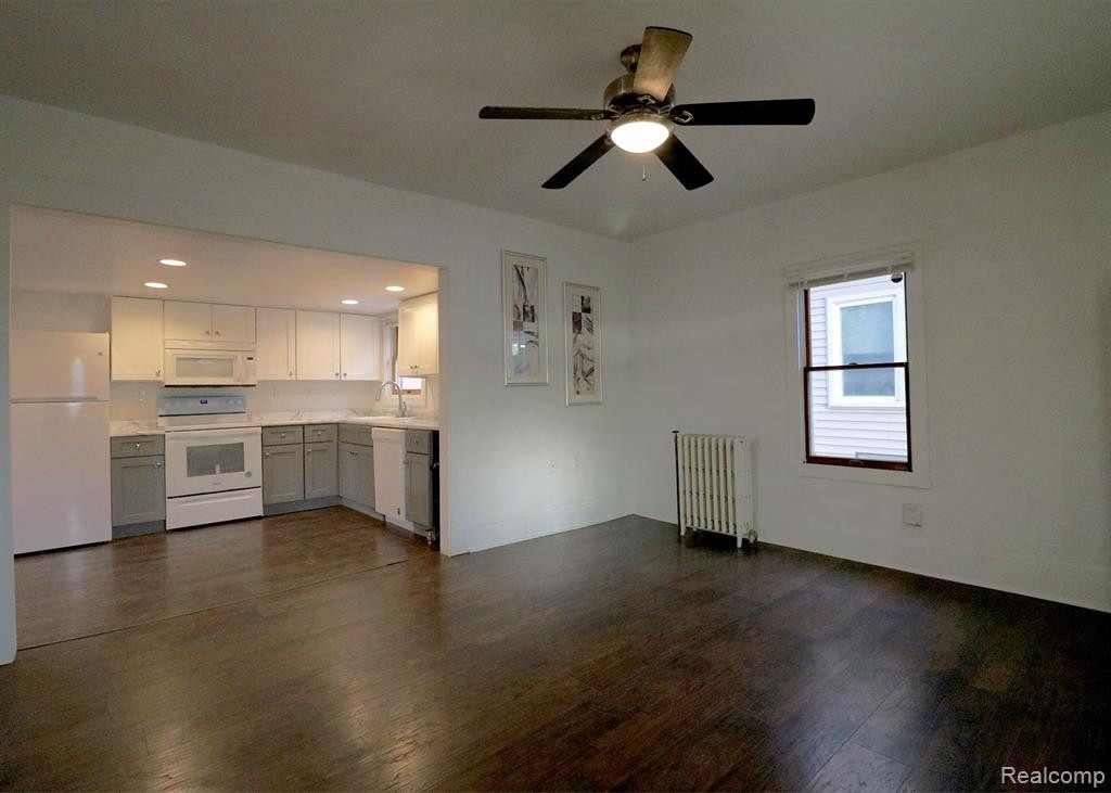 631 N Huron Street, Ypsilanti, MI 48197 — Photo 13