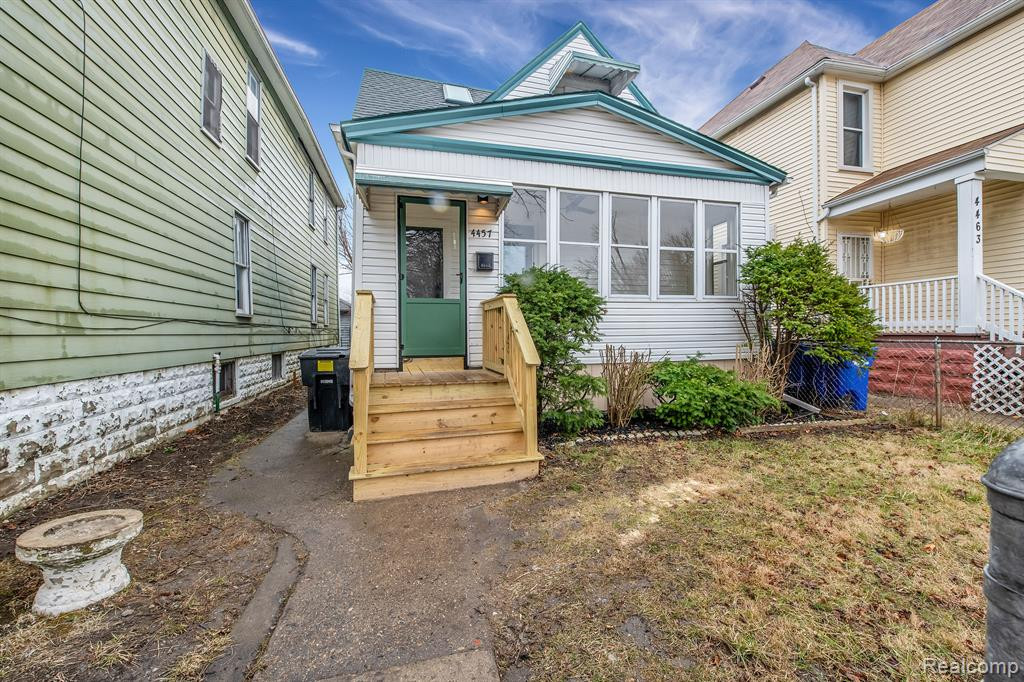 4457 JOSEPH CAMPAU Street, Detroit, MI 48207 — Photo 2