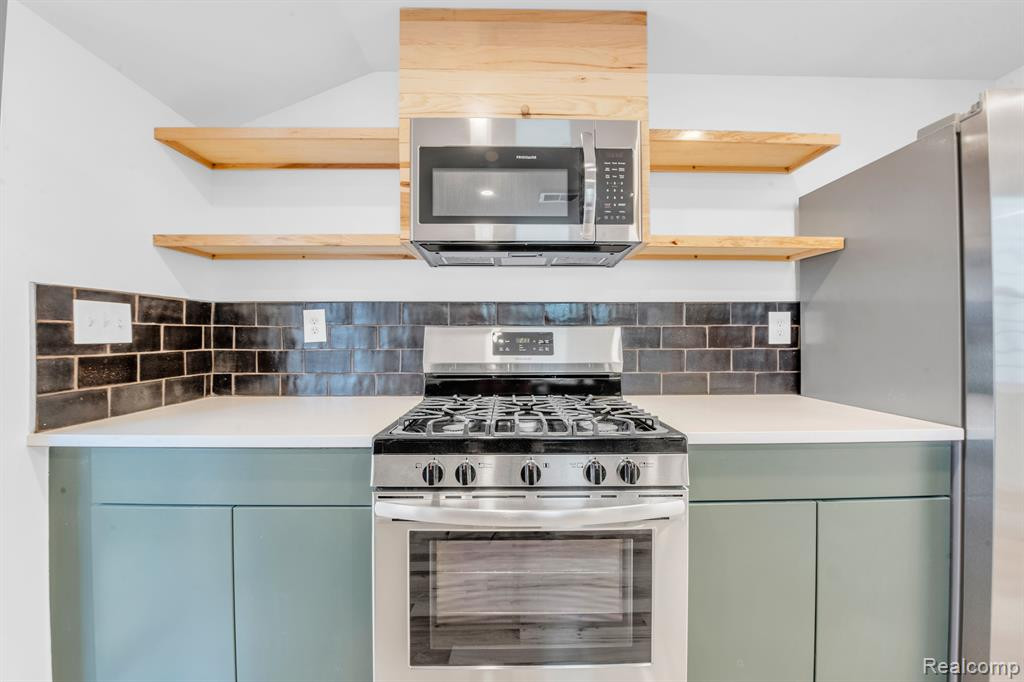 4457 JOSEPH CAMPAU Street, Detroit, MI 48207 — Photo 8