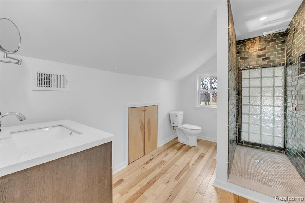 4457 JOSEPH CAMPAU Street, Detroit, MI 48207 — Photo 17
