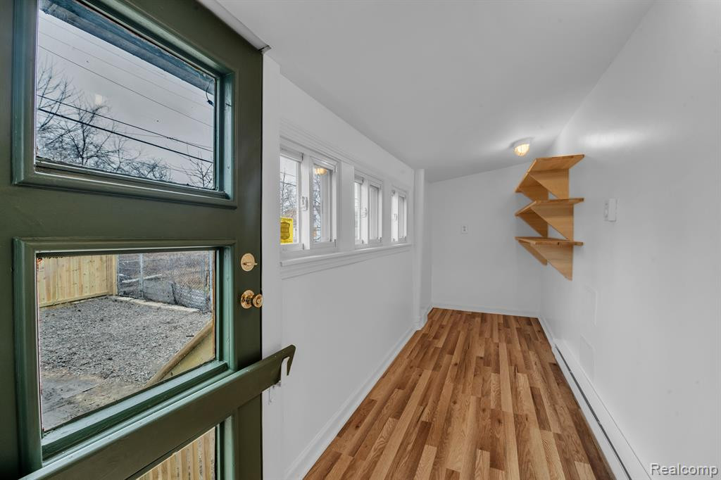 4457 JOSEPH CAMPAU Street, Detroit, MI 48207 — Photo 21