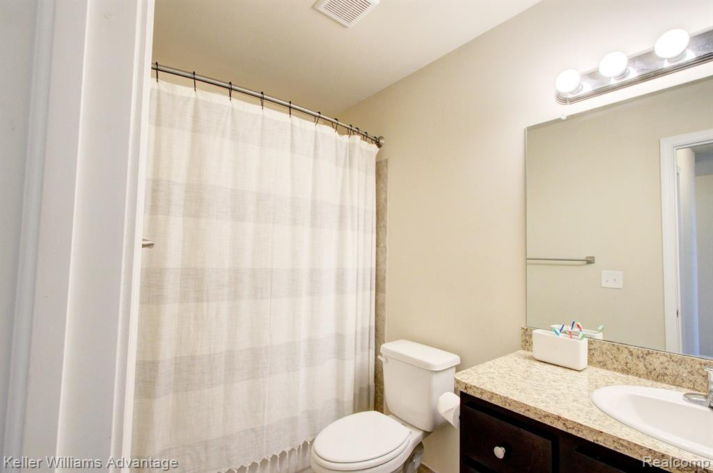 24597 ROSEMONT Unit #59 Drive, South Lyon, MI 48178 — Photo 35