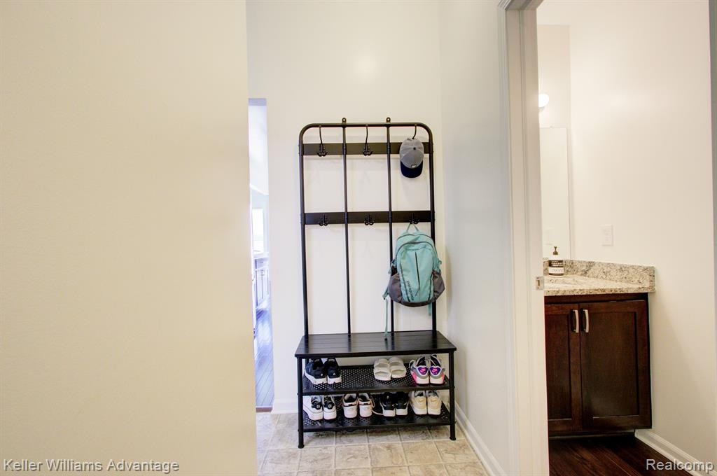 24597 ROSEMONT Unit #59 Drive, South Lyon, MI 48178 — Photo 44