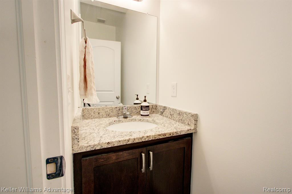 24597 ROSEMONT Unit #59 Drive, South Lyon, MI 48178 — Photo 45