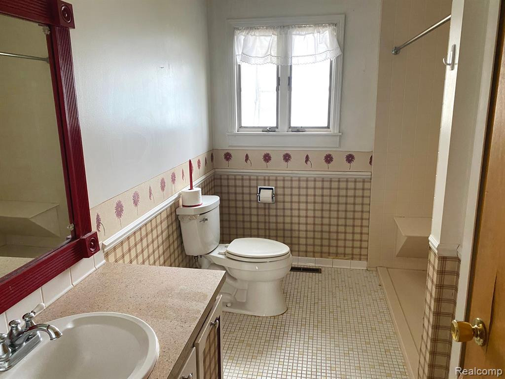 4374 Golden Glow Drive, Columbiaville, MI 48421 — Photo 10