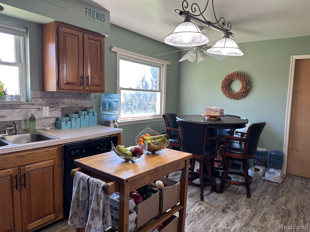 654 East Ridge Drive, Ortonville, MI 48462 — Photo 11