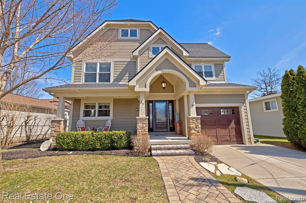 85 CRESCENT Avenue, Lake Orion, MI 48362 — Photo 2