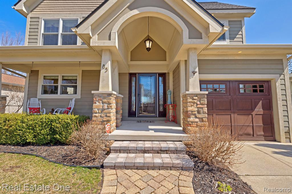 85 CRESCENT Avenue, Lake Orion, MI 48362 — Photo 3