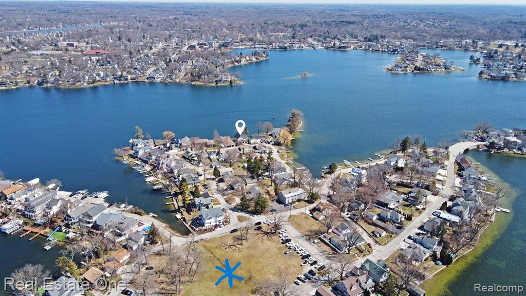85 CRESCENT Avenue, Lake Orion, MI 48362 — Photo 5