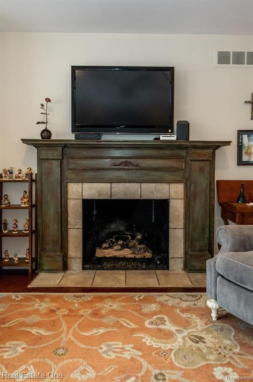 85 CRESCENT Avenue, Lake Orion, MI 48362 — Photo 23