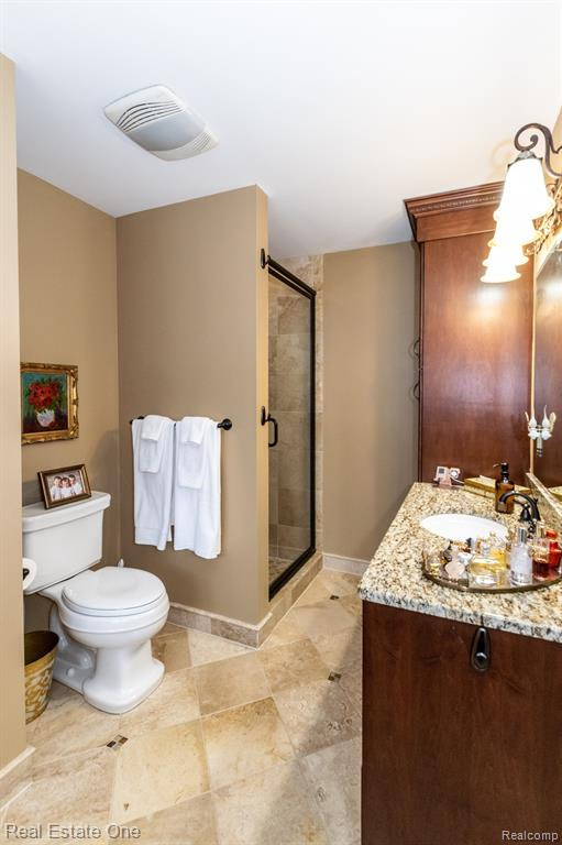 85 CRESCENT Avenue, Lake Orion, MI 48362 — Photo 27