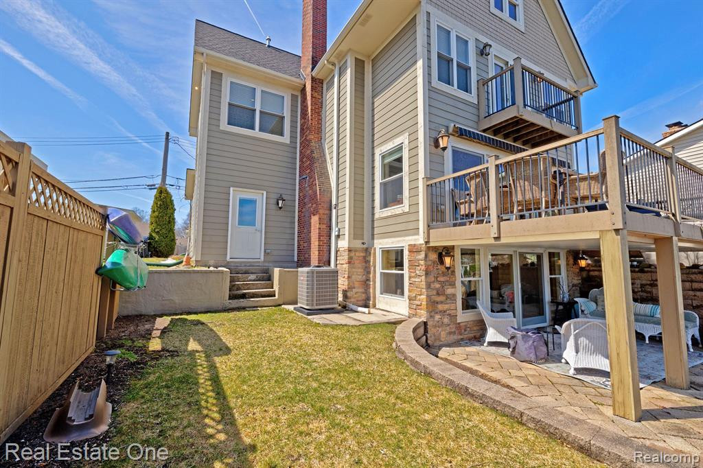 85 CRESCENT Avenue, Lake Orion, MI 48362 — Photo 39