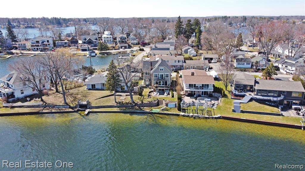 85 CRESCENT Avenue, Lake Orion, MI 48362 — Photo 49