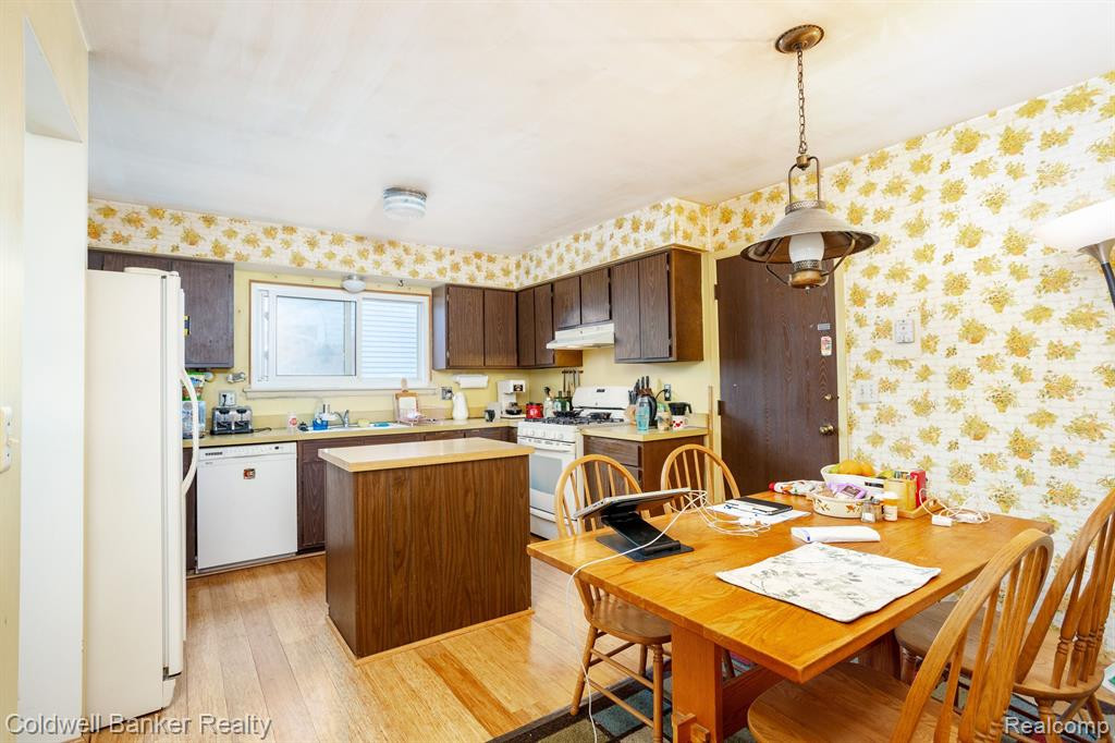 5781 NEW MEADOW Drive, Ypsilanti, MI 48197 — Photo 26