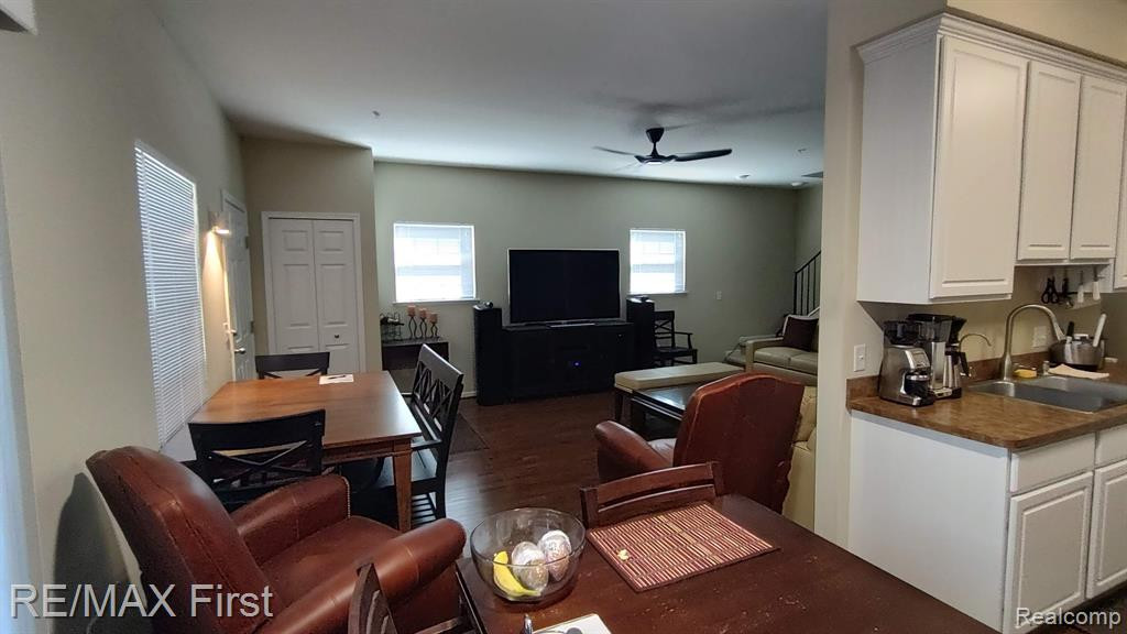 1703 RIVERSEDGE Drive, 67, Saline, MI 48176 — Photo 5