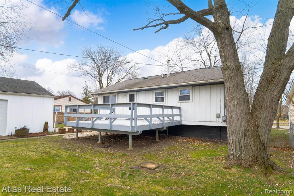 832 LAMBKINS, Saline, MI 48176 — Photo 8