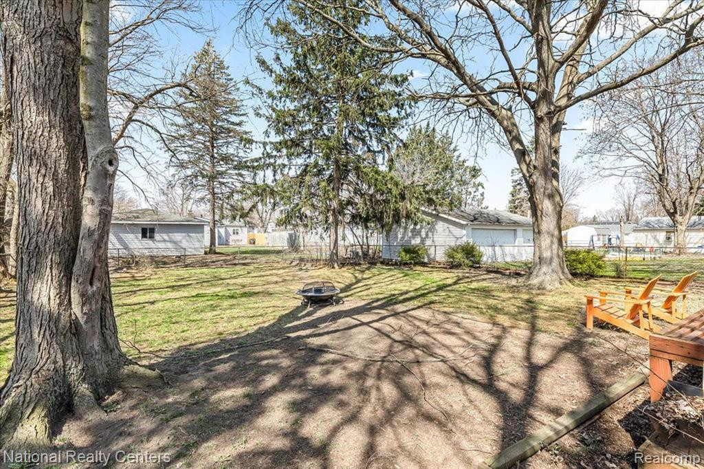 6246 S MIAMI Street, Ypsilanti, MI 48197 — Photo 8