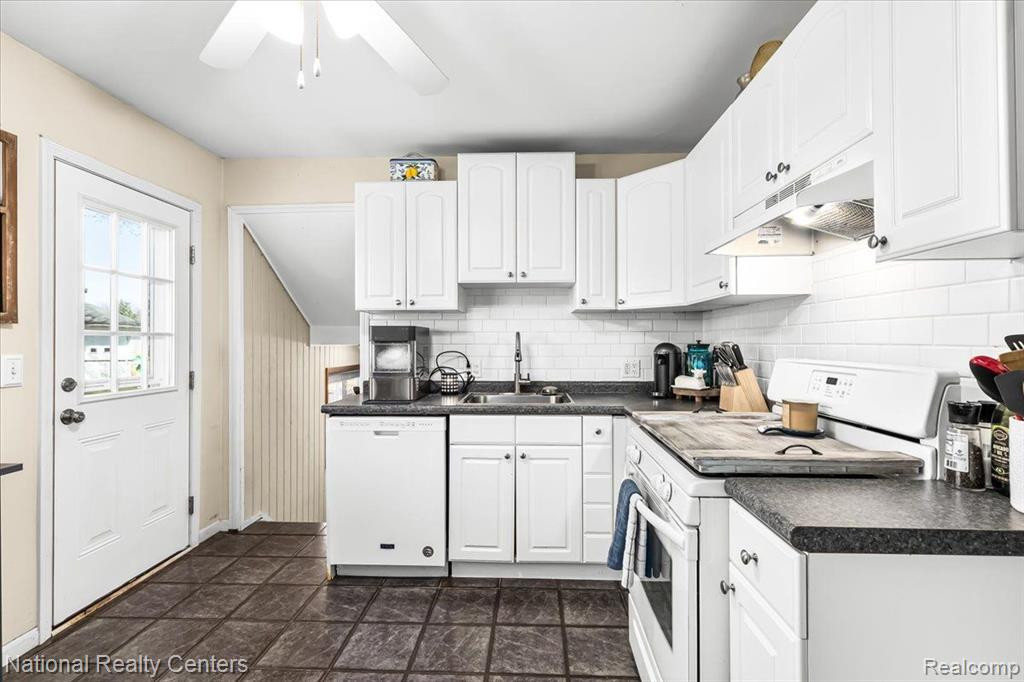 6246 S MIAMI Street, Ypsilanti, MI 48197 — Photo 12