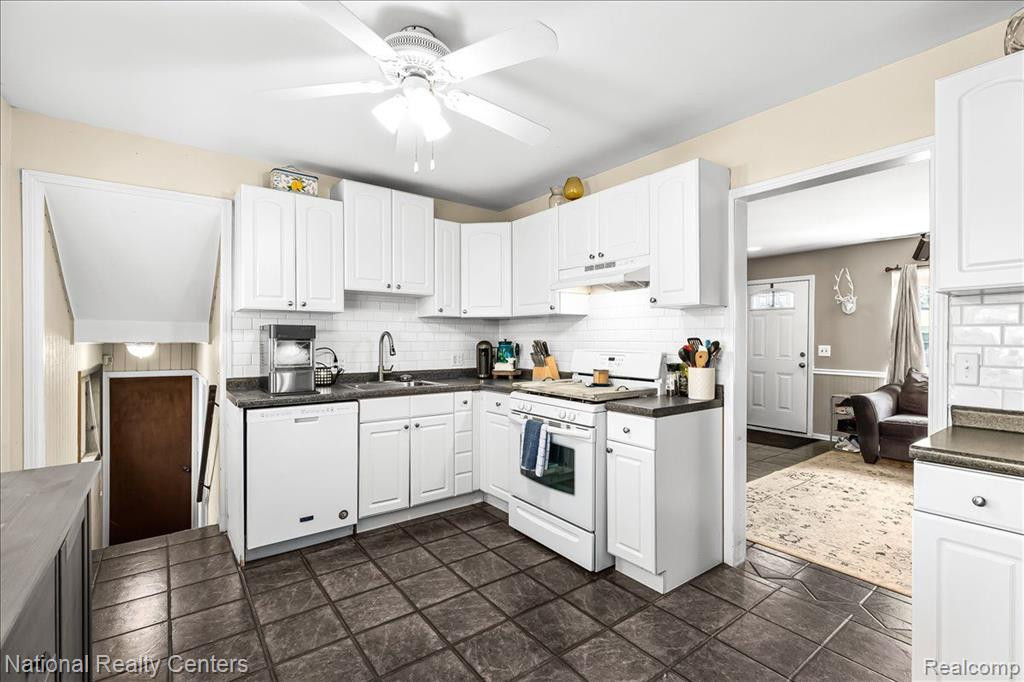 6246 S MIAMI Street, Ypsilanti, MI 48197 — Photo 14