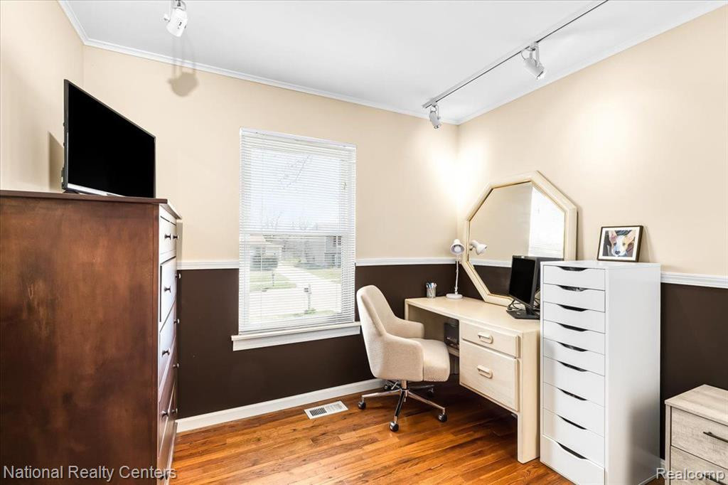 6246 S MIAMI Street, Ypsilanti, MI 48197 — Photo 18