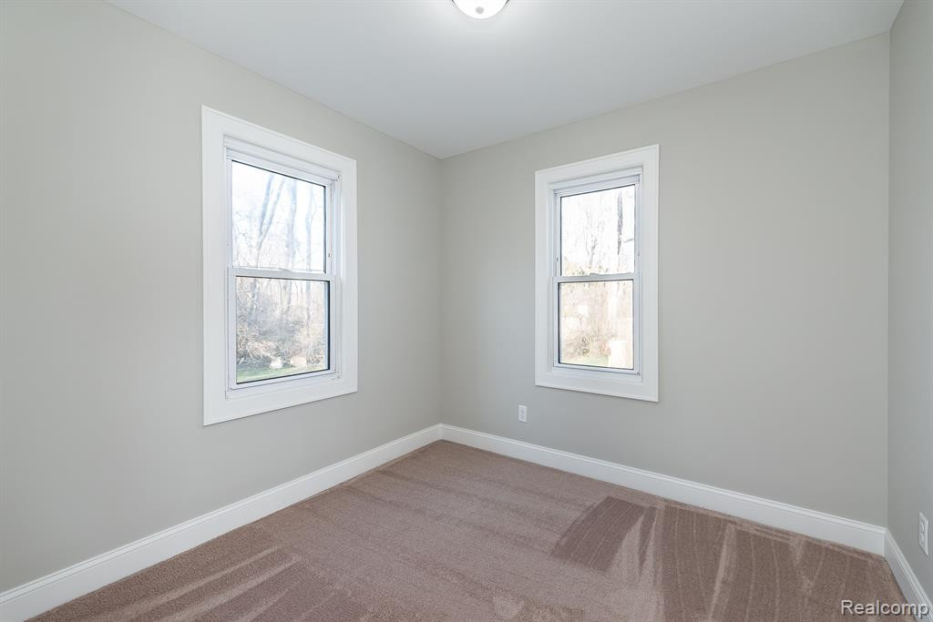 279 BEACHWAY Street, Whitmore Lake, MI 48189 — Photo 24
