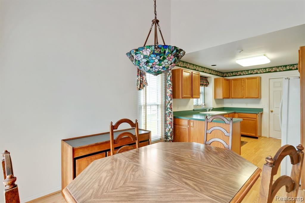 7287 Green Meadow Lane, Canton, MI 48187 — Photo 15