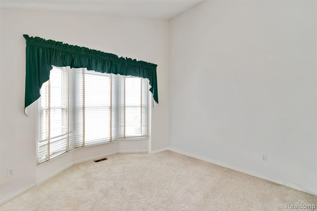 7287 Green Meadow Lane, Canton, MI 48187 — Photo 23