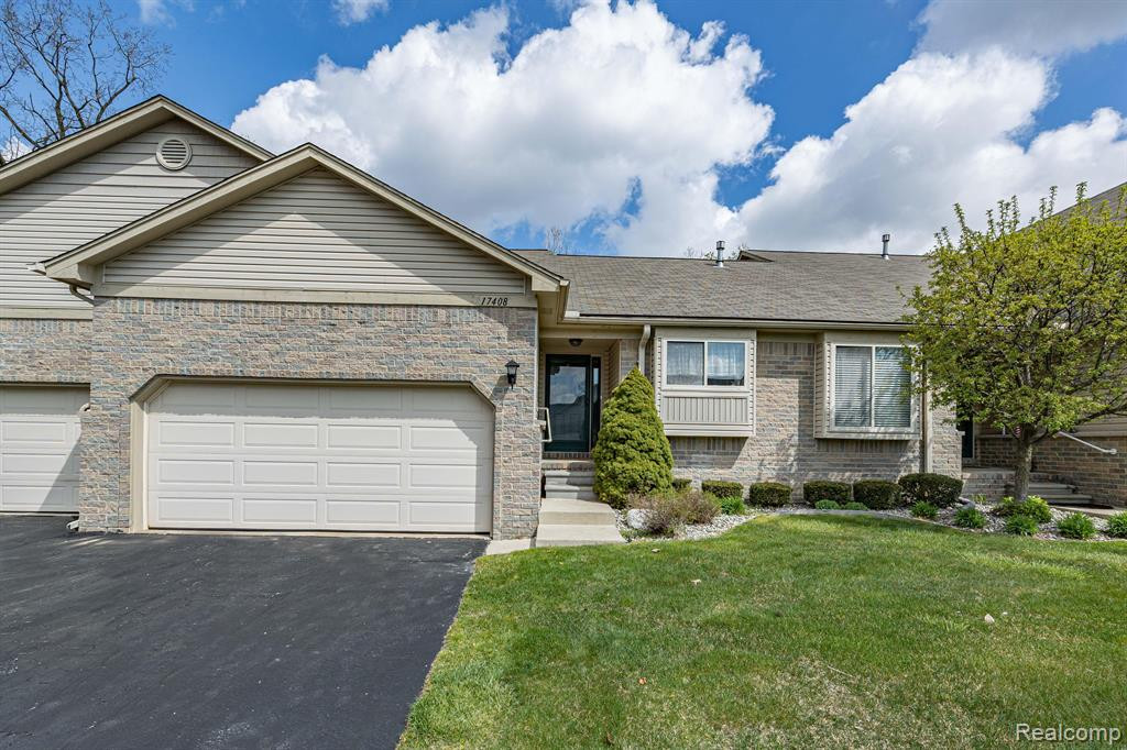 17408 N LUCILLE Circle, New Boston, MI 48164 — front exterior