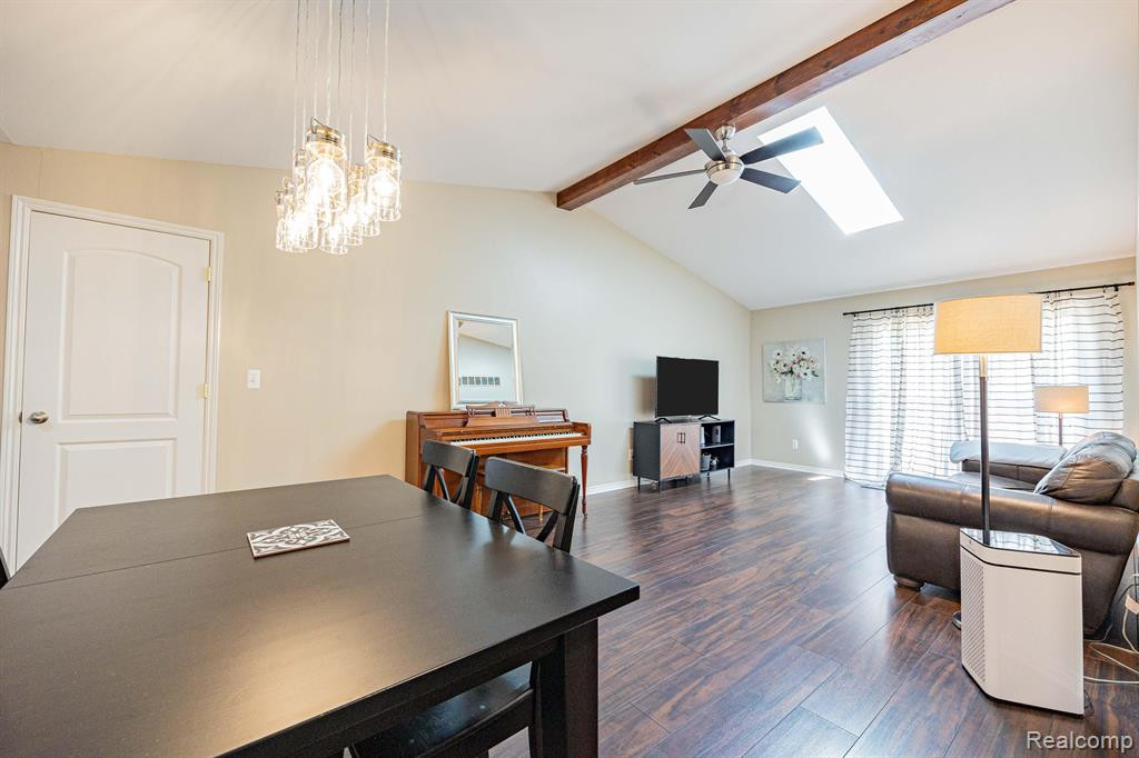17408 N LUCILLE Circle, New Boston, MI 48164 — Photo 13