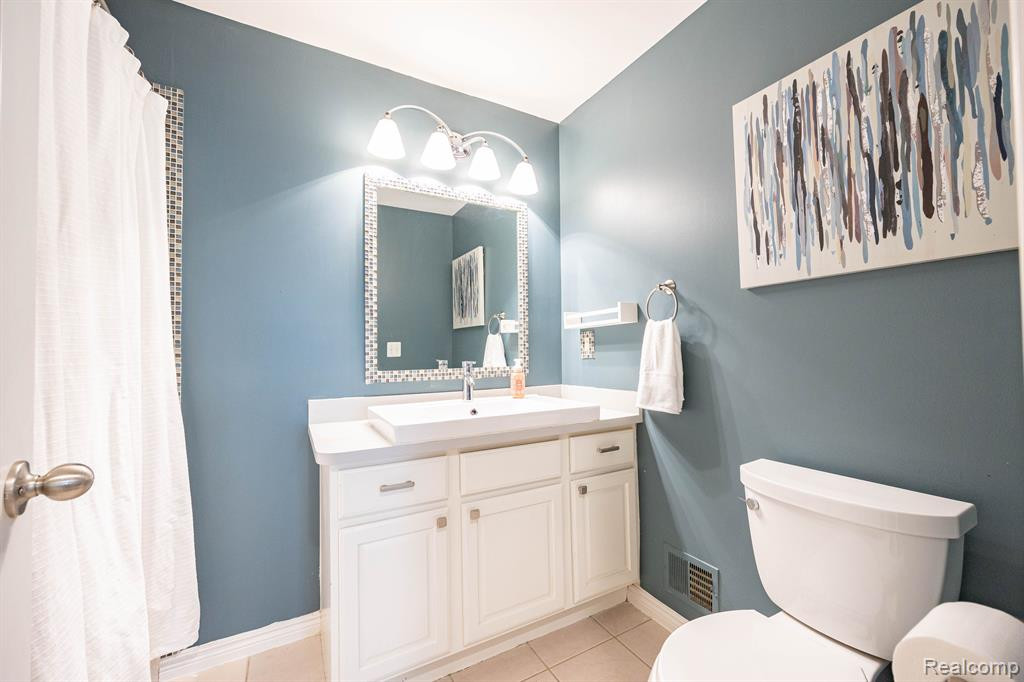 17408 N LUCILLE Circle, New Boston, MI 48164 — Photo 23