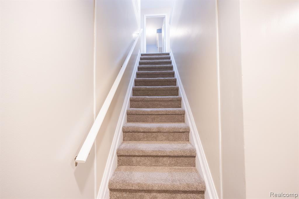 17408 N LUCILLE Circle, New Boston, MI 48164 — Photo 24
