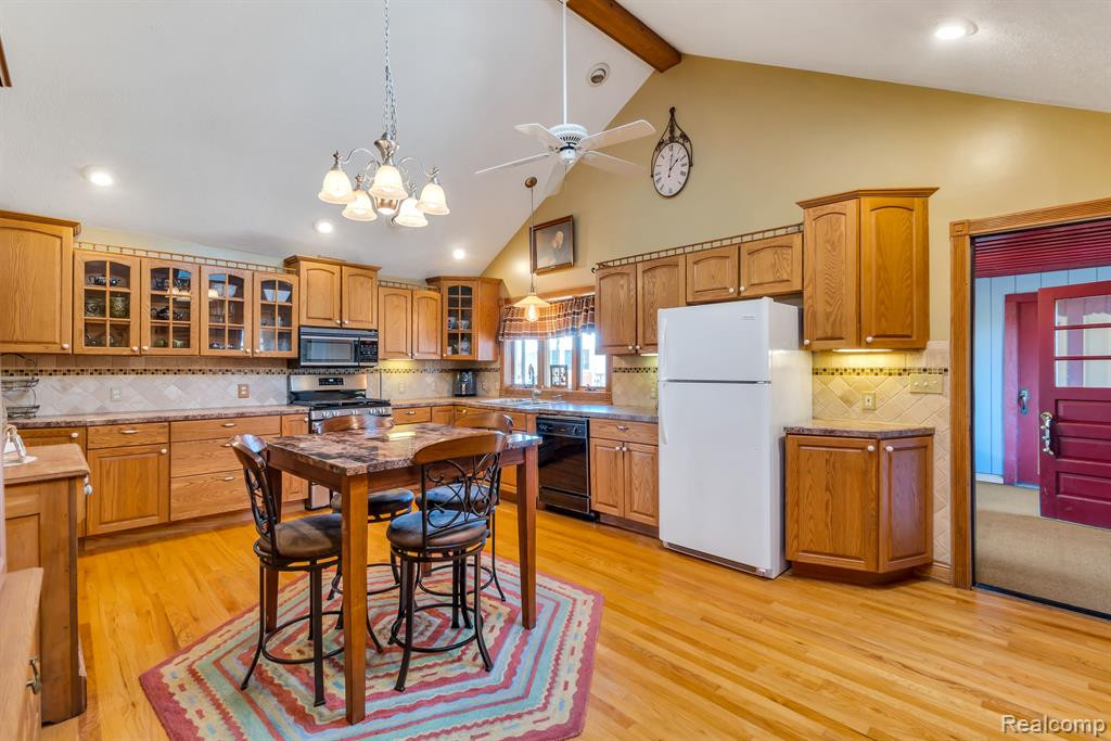 3854 Peet Road, New Lothrop, MI 48460 — Photo 15