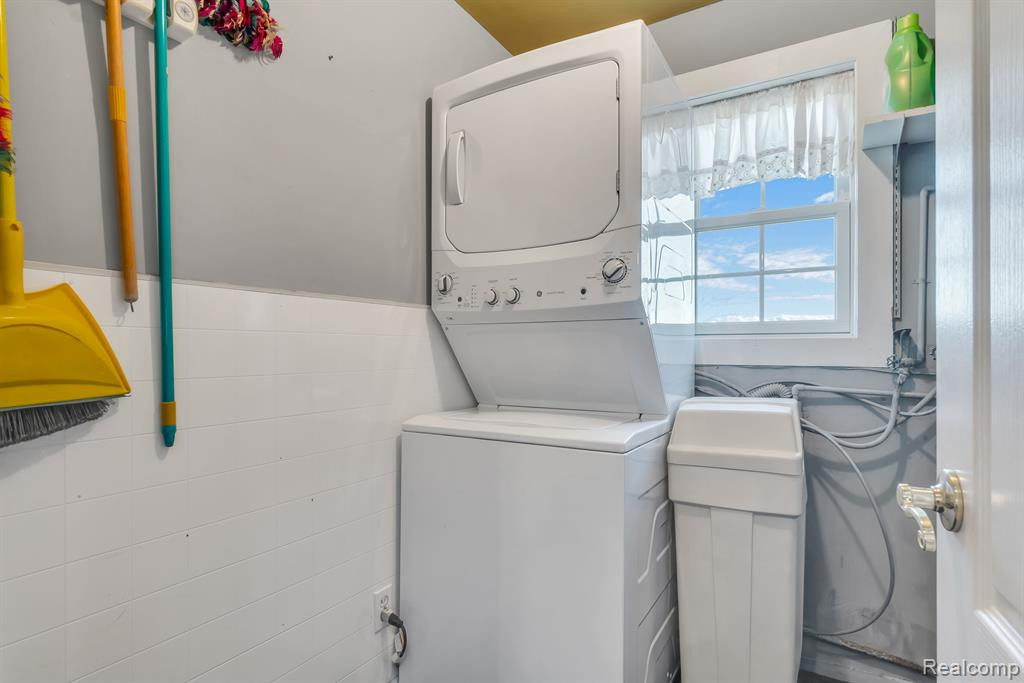 3854 Peet Road, New Lothrop, MI 48460 — Photo 19