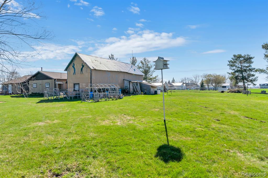 3854 Peet Road, New Lothrop, MI 48460 — Photo 32