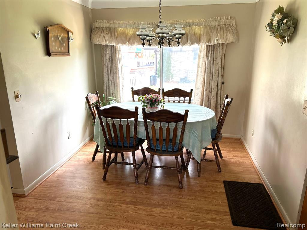 530 N WALKER Street, Capac, MI 48014 — Photo 9