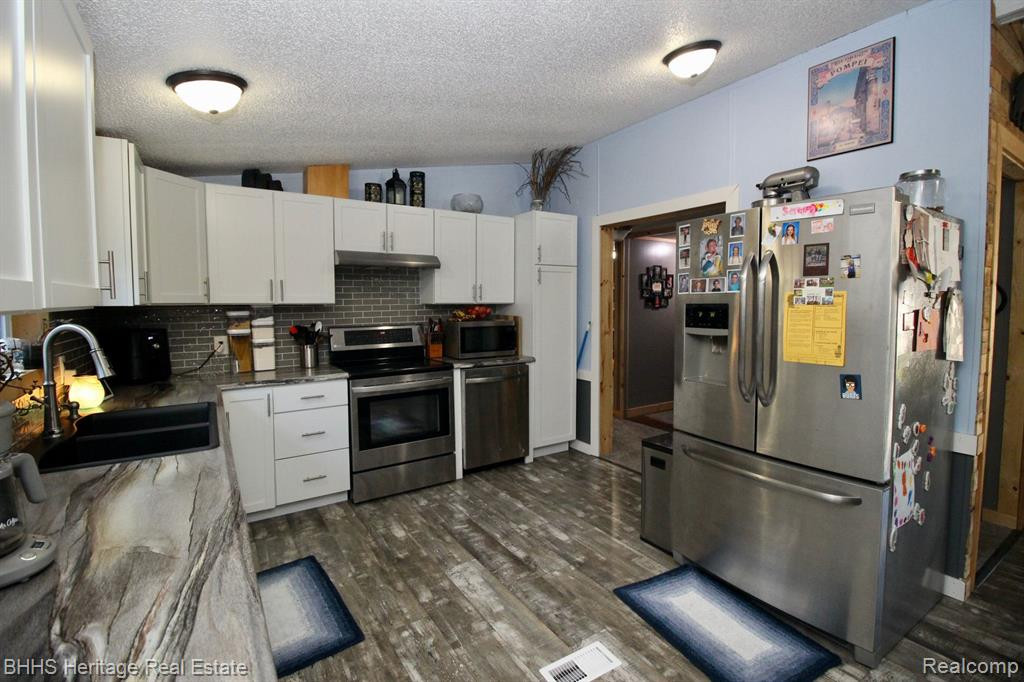 20040 W HARRIS Road, Elsie, MI 48831 — Photo 9