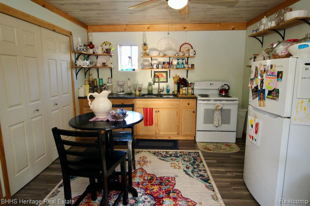 20040 W HARRIS Road, Elsie, MI 48831 — Photo 44